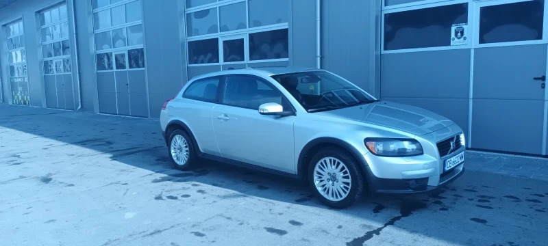 Volvo C30, снимка 8 - Автомобили и джипове - 48987463