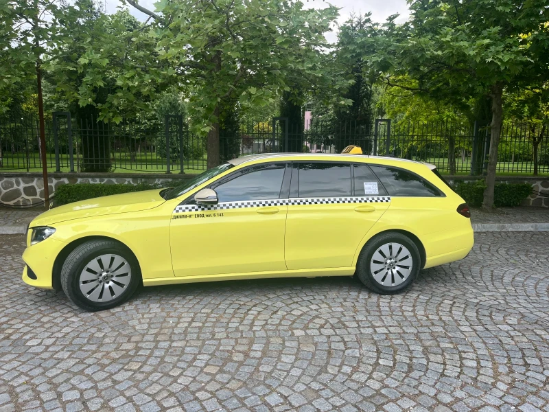 Mercedes-Benz E 200, снимка 3 - Автомобили и джипове - 50404736