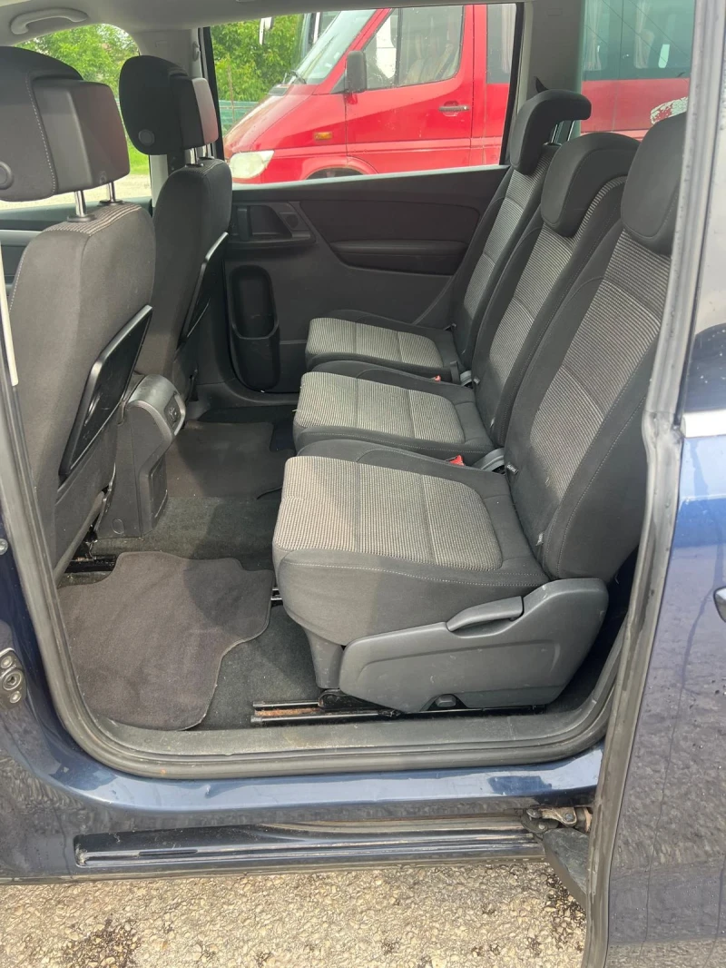VW Sharan 2.0tdi 4x4, снимка 12 - Автомобили и джипове - 50969504