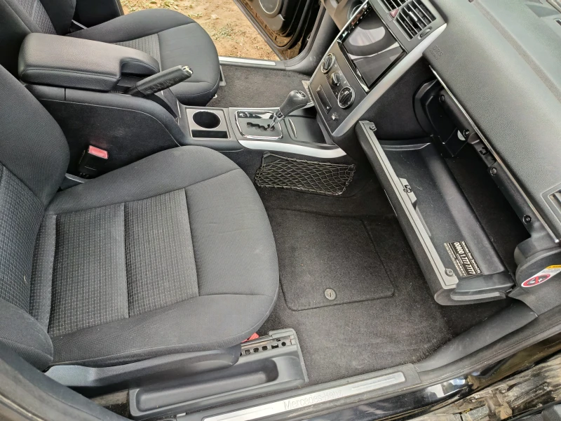 Mercedes-Benz B 180, снимка 10 - Автомобили и джипове - 52180349