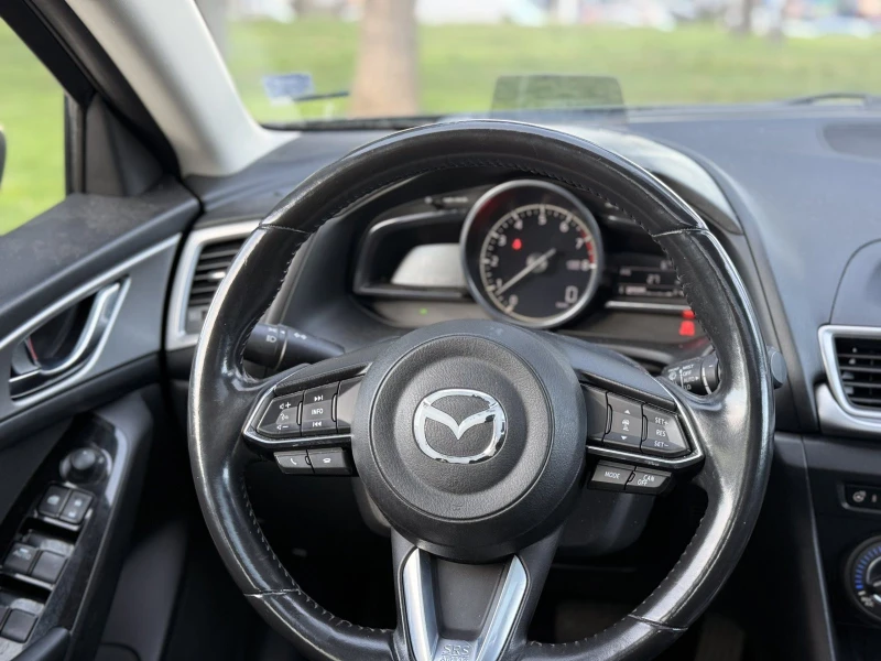Mazda 3 Mazda 3, снимка 11 - Автомобили и джипове - 52526139