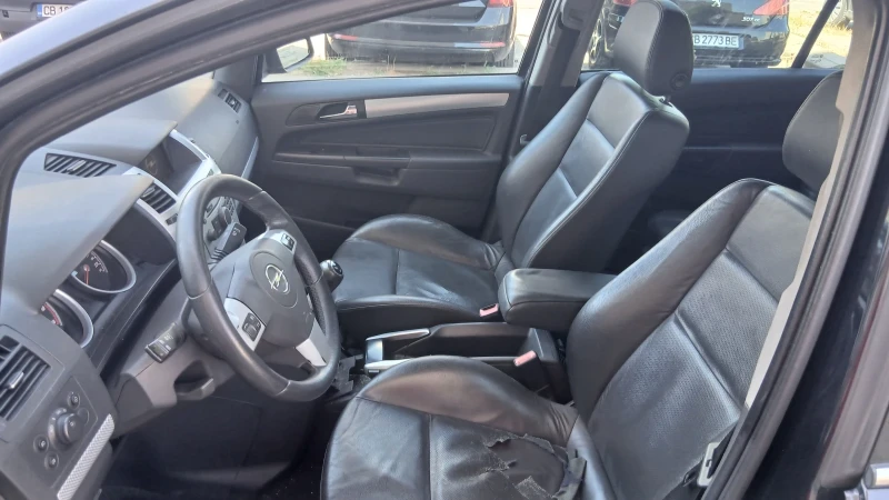 Opel Zafira 1.9 TDCI 120HP, снимка 15 - Автомобили и джипове - 52638171