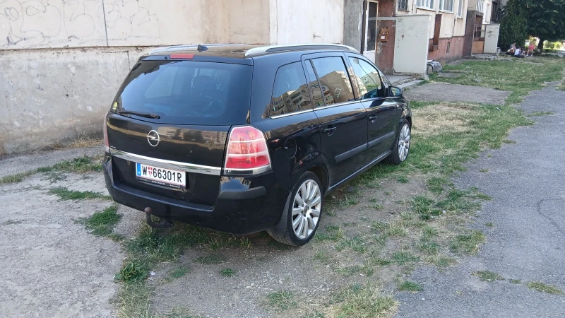 Opel Zafira 1.9 TDCI 120HP, снимка 6 - Автомобили и джипове - 52638171