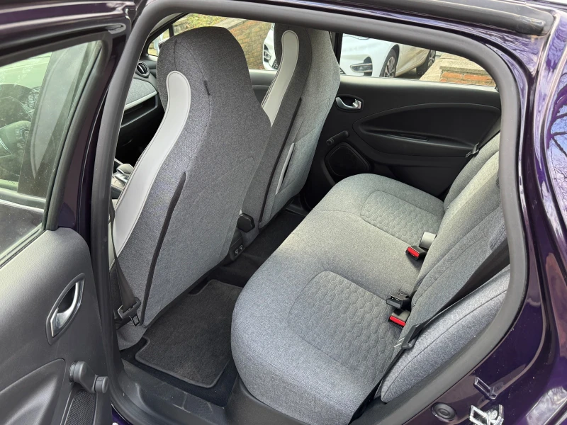 Renault Zoe 52kWh_CCS_Кам_Пр./Зад.пактр_Подгрев_SoH 96%_Сертиф, снимка 7 - Автомобили и джипове - 53185611
