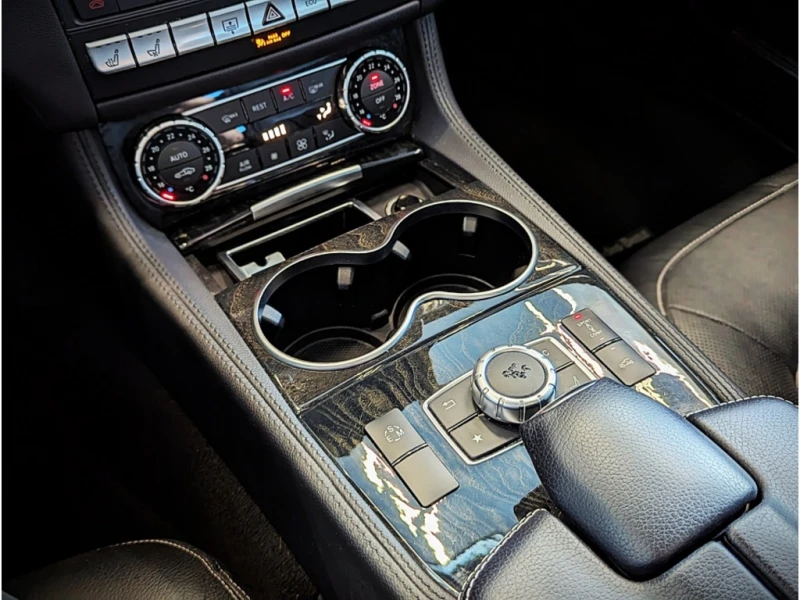 Mercedes-Benz CLS 550, снимка 11 - Автомобили и джипове - 53537159