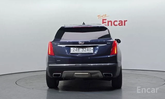Cadillac XT5 XT5 3.6 Platinum AWD, снимка 14 - Автомобили и джипове - 54152978