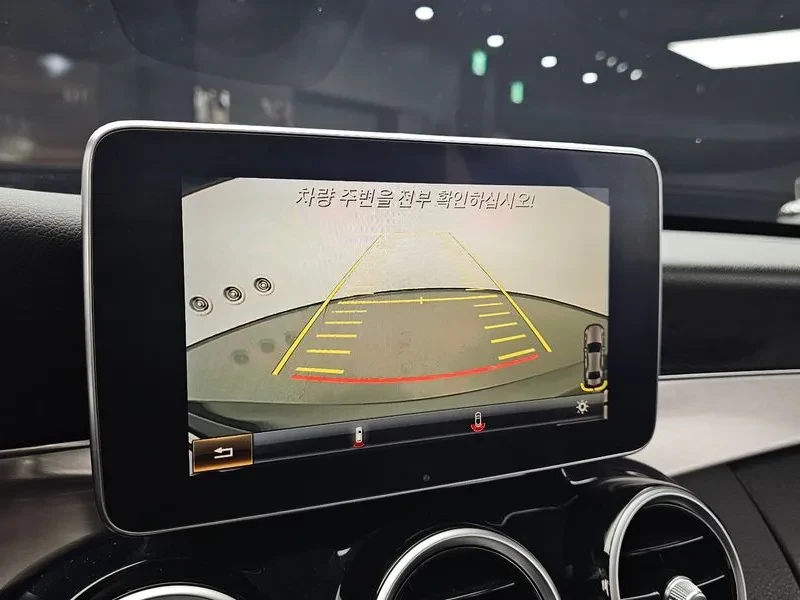 Mercedes-Benz C 200 САМО 30% АВАНС, снимка 15 - Автомобили и джипове - 55947064