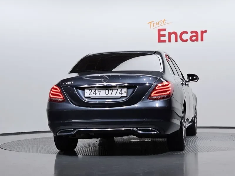 Mercedes-Benz C 200 САМО 30% АВАНС, снимка 4 - Автомобили и джипове - 55947064