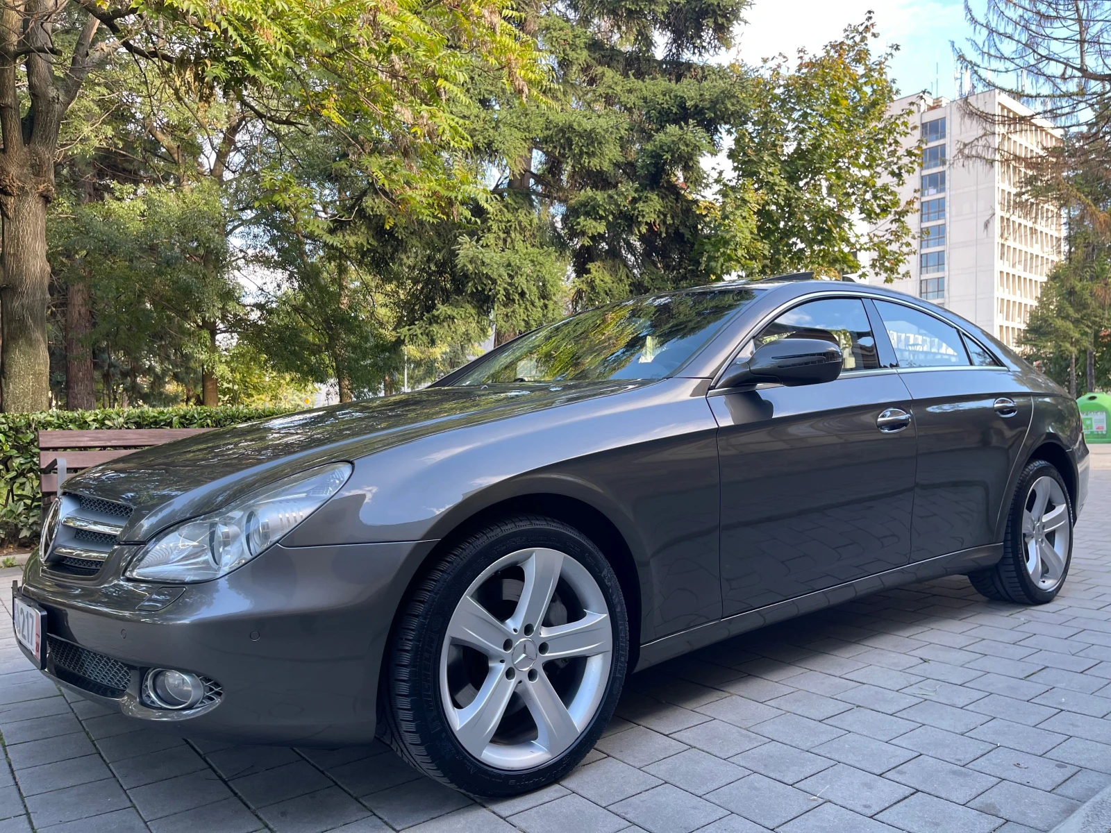 Mercedes-Benz CLS 500 #V8#388KC#FACELIFT#ЛИЗИНГ#7G-TRONIC#KATO HOB!, снимка 1