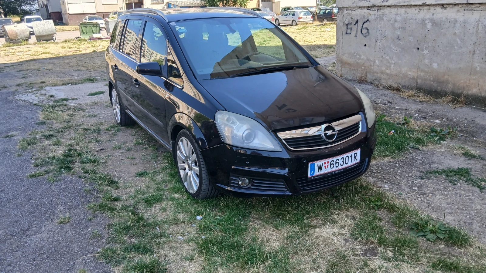 Opel Zafira 1.9 TDCI 120HP, снимка 1