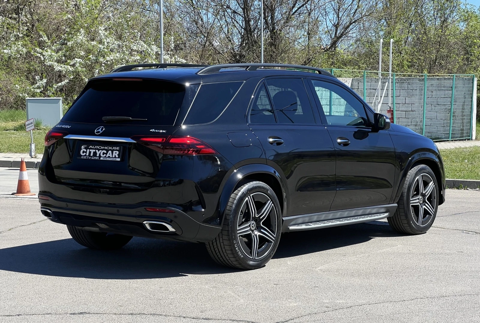 Mercedes-Benz GLE 450 d/AMG/FACELIFT/4M/NIGHT/PANO/BURM/360/AIRMATIC/21 - изображение 6