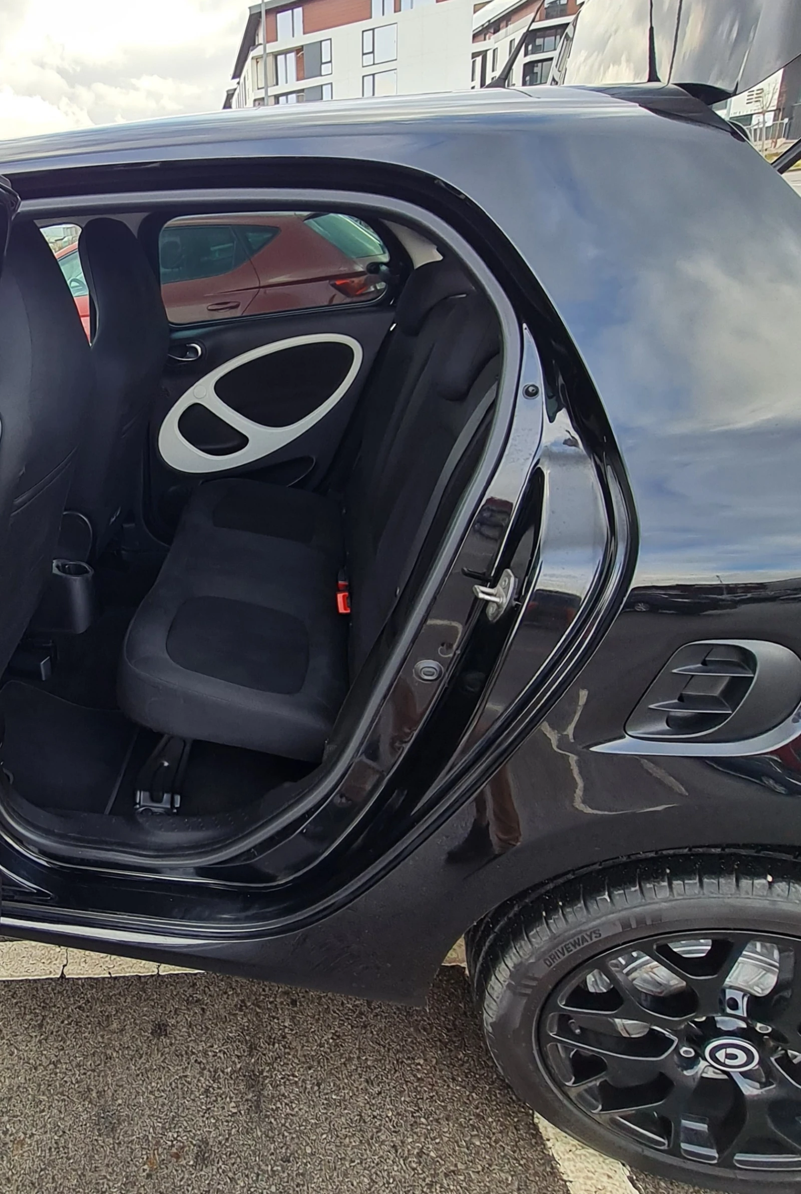 Smart Forfour 90к.с. SPORT Brabus turbo - изображение 10