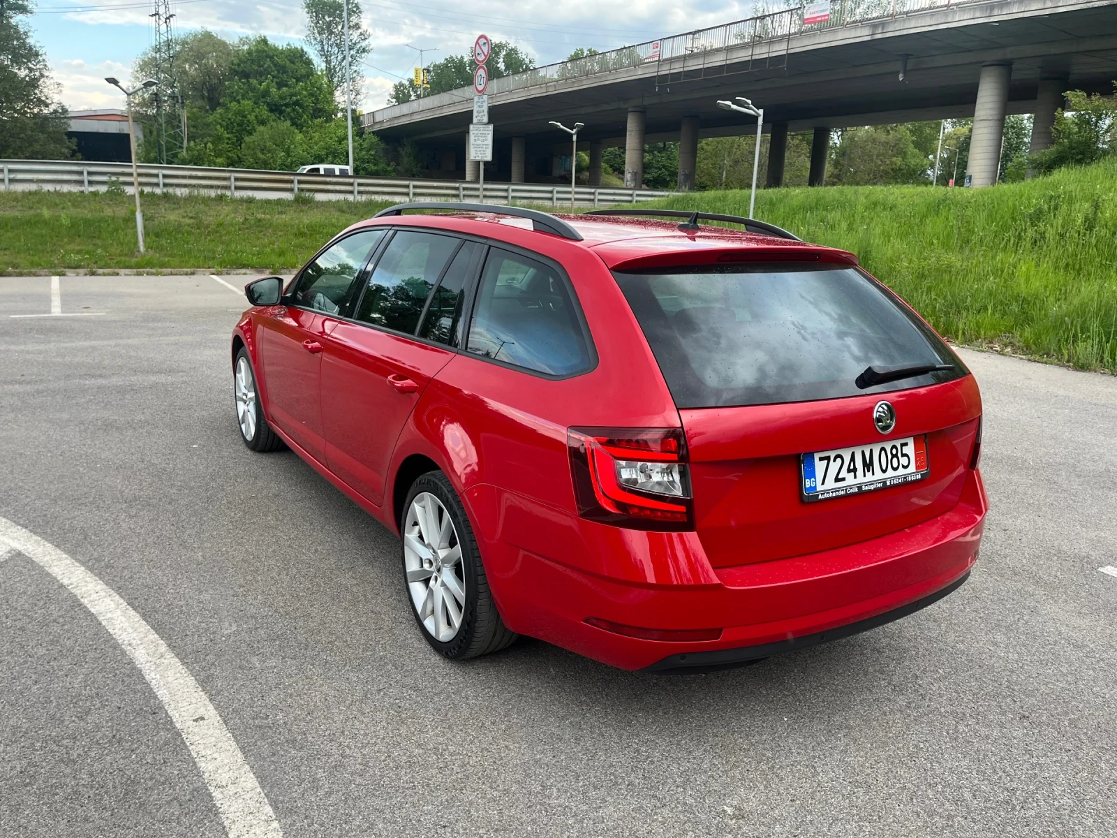 Skoda Octavia 2.0TDi DSG - изображение 3