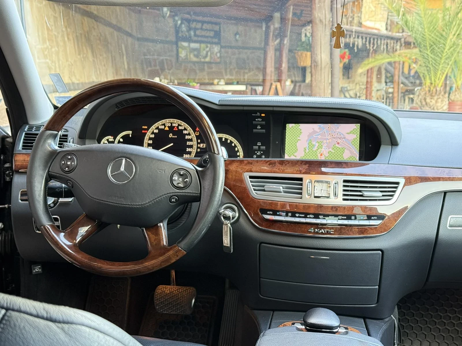 Mercedes-Benz S 550  - изображение 9