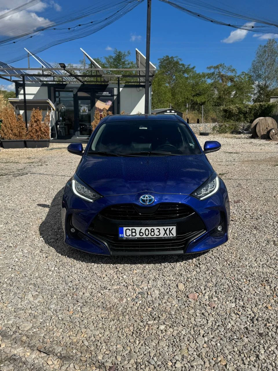 Toyota Yaris HYBRID  - изображение 3