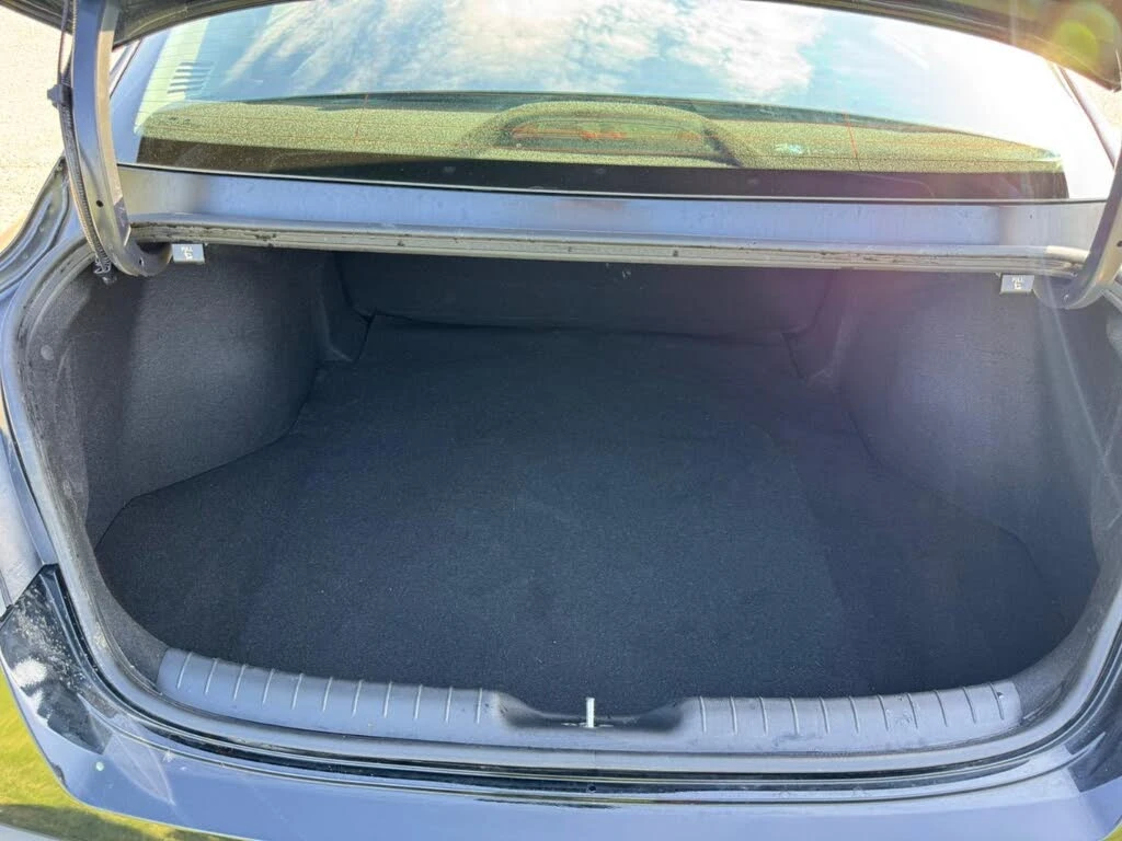 Hyundai Elantra Preferred - изображение 10