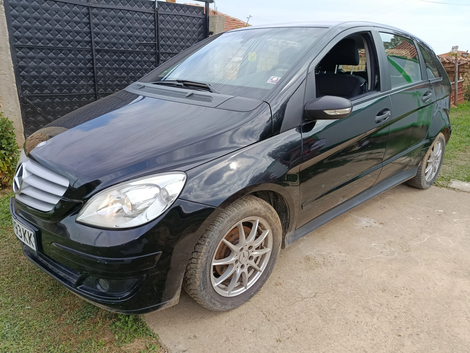 Mercedes-Benz B 180 | Mobile.bg — изображение 1