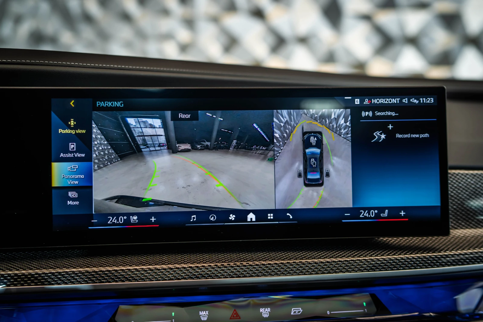 BMW 740 d xDrive M B&W*  | Mobile.bg   16