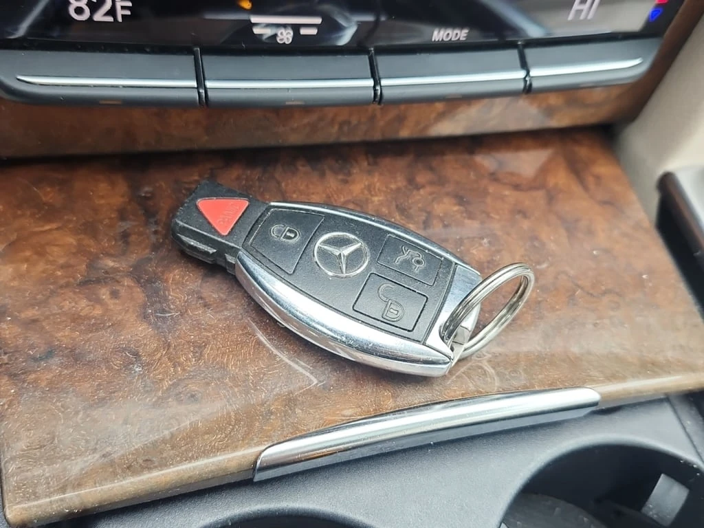 Mercedes-Benz E 350 * CARFAX *    | Mobile.bg   12