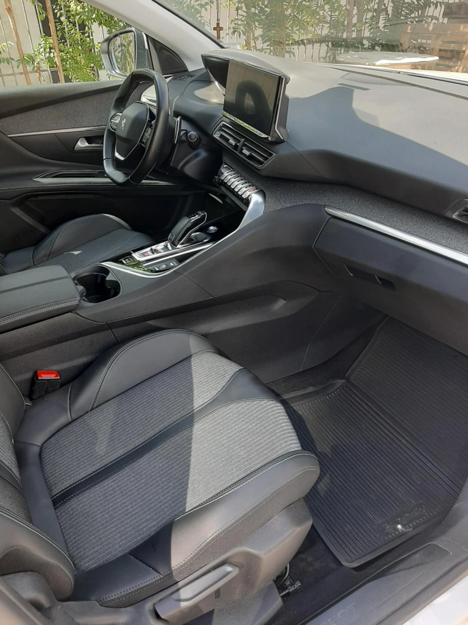 Peugeot 3008 New Line Up ALLURE 1.5 BlueHDi - изображение 9