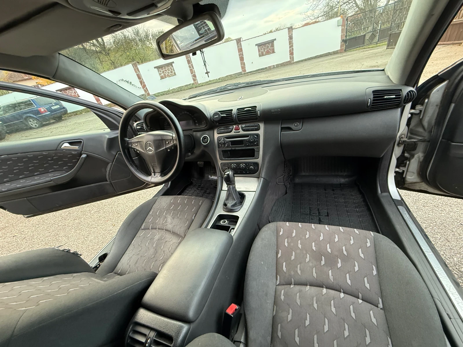 Mercedes-Benz C 180 W 203 Coupe | Mobile.bg   7