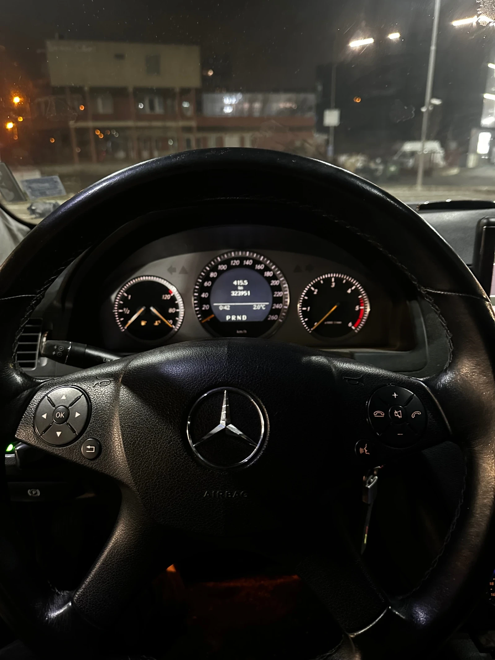 Mercedes-Benz C 320 4MATIC - изображение 9