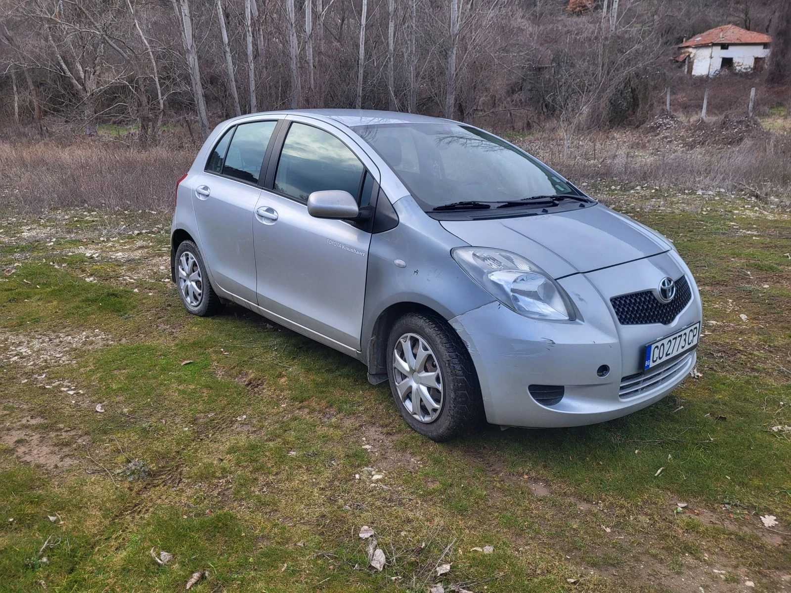 Toyota Yaris Toyota Yaris 1.0 i 16V (68 Hp) | Mobile.bg � ����������� 3