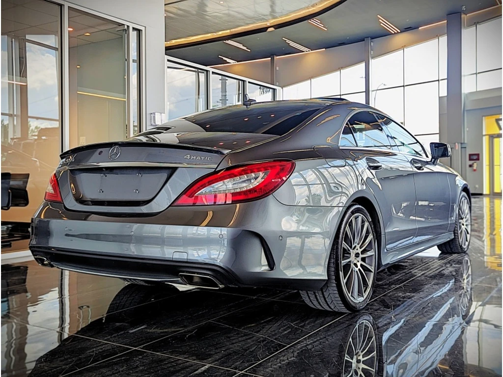 Mercedes-Benz CLS 550  - изображение 6