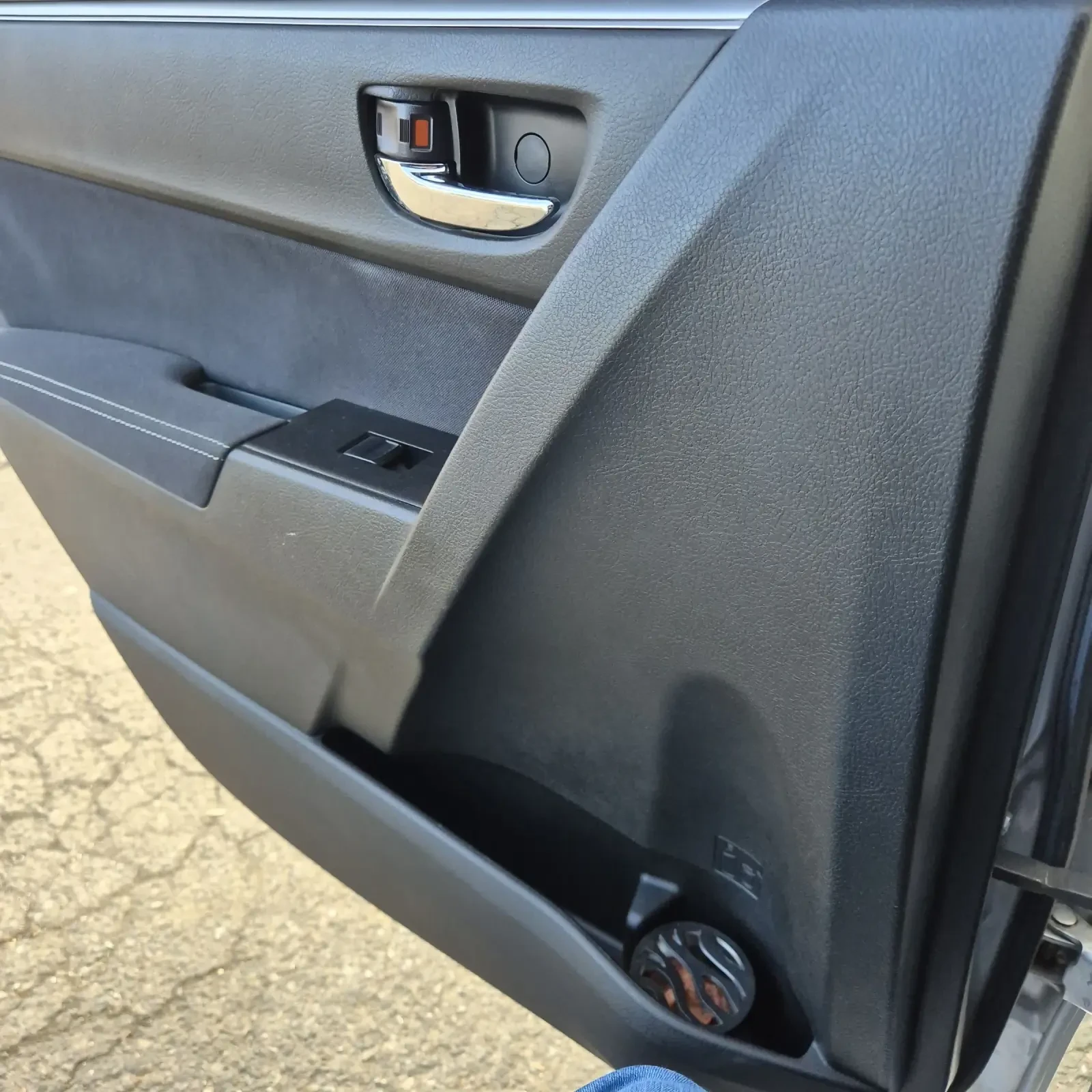 Toyota Corolla, снимка 13 - Автомобили и джипове - 53893428