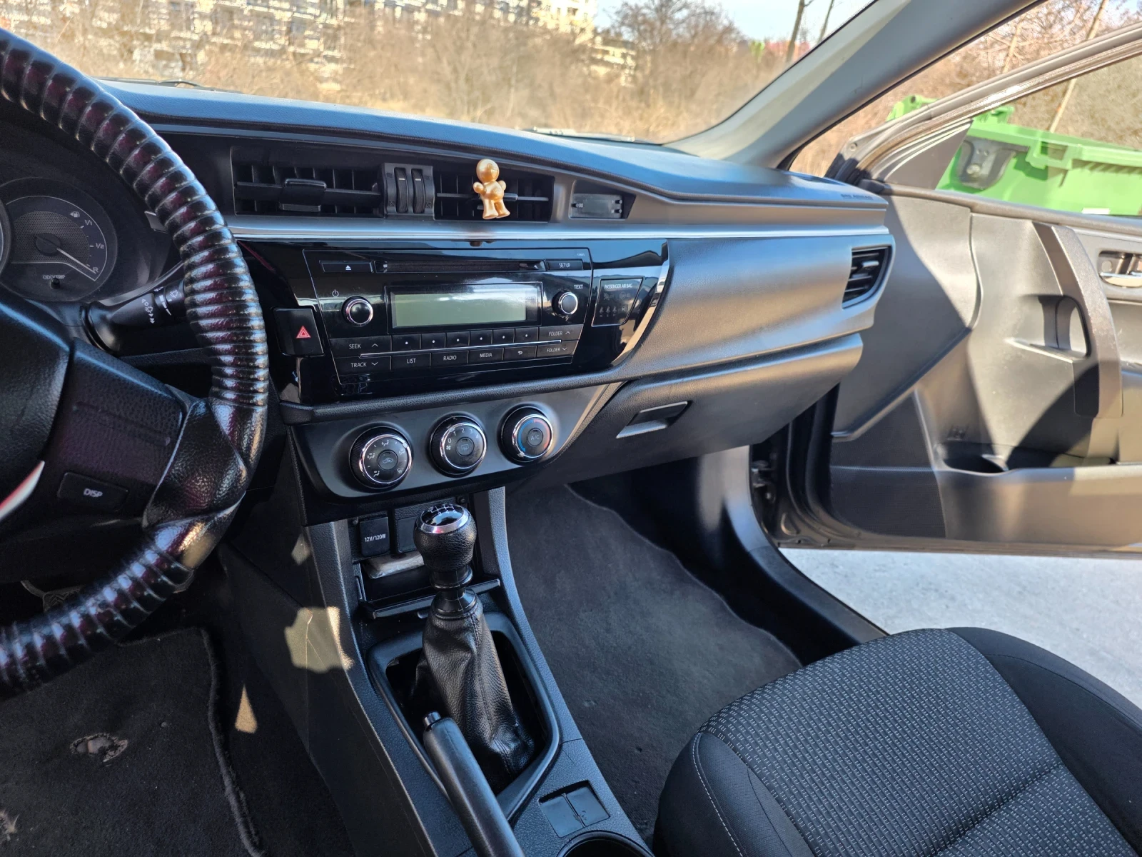 Toyota Corolla  - изображение 8