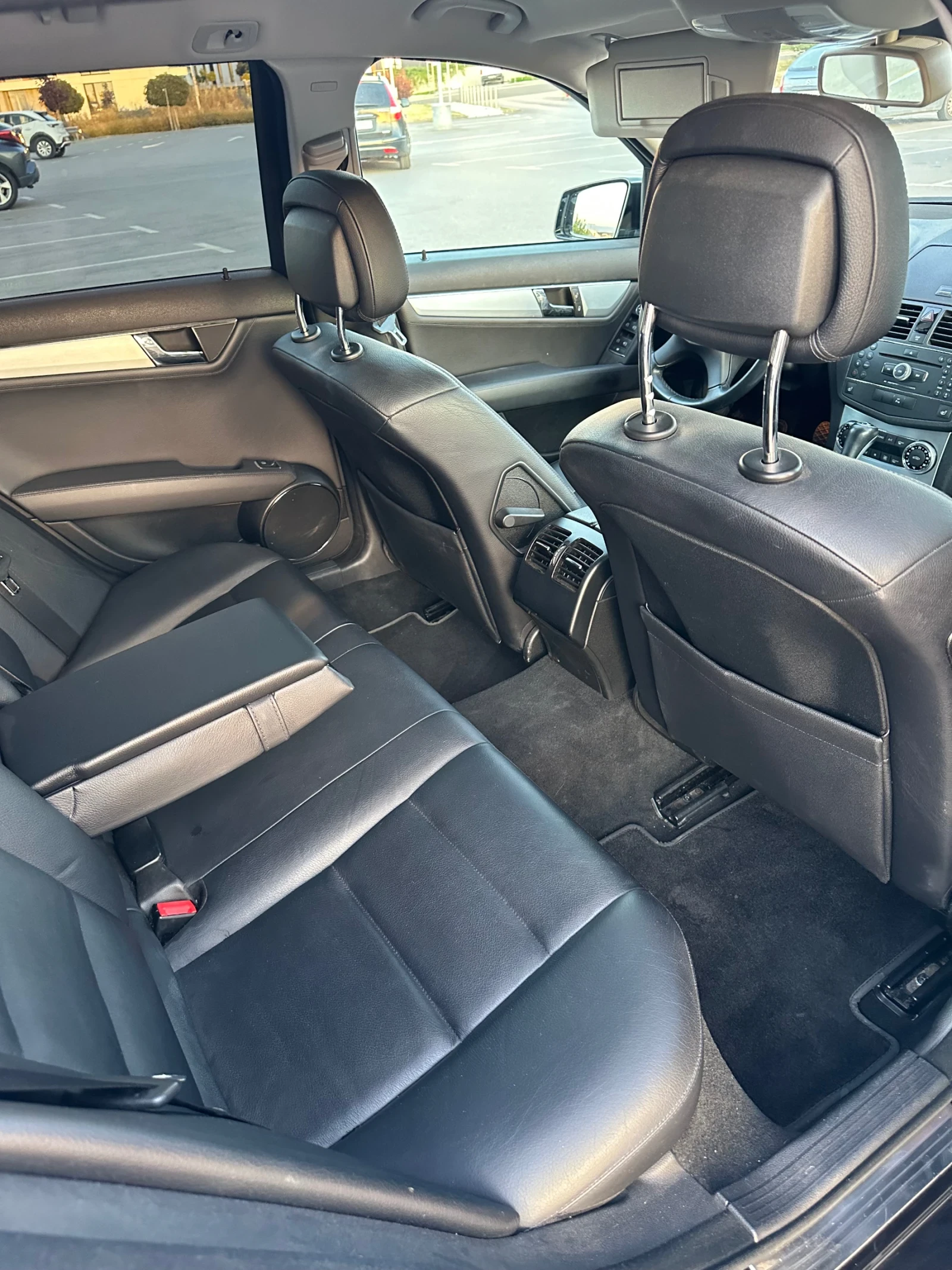 Mercedes-Benz C 220 OM646, снимка 12 - Автомобили и джипове - 54039067