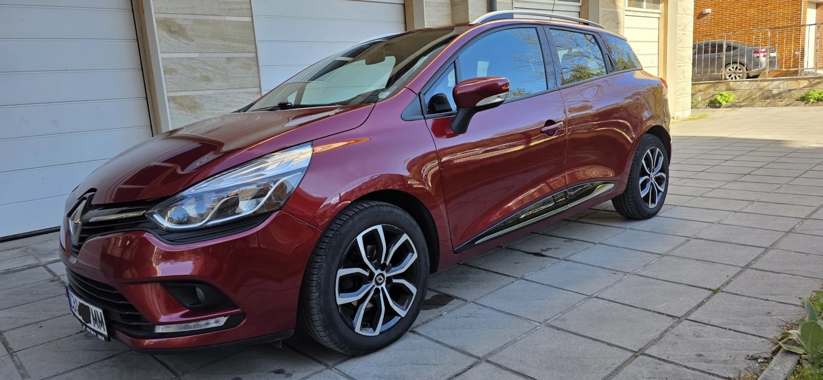 Renault Clio Grandtour, снимка 6 - Автомобили и джипове - 54306929