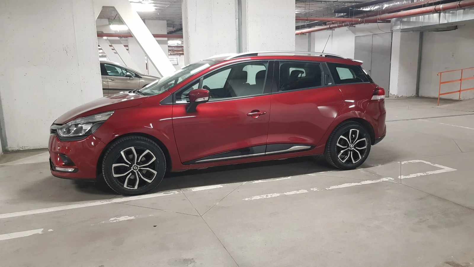 Renault Clio Grandtour, снимка 3 - Автомобили и джипове - 54306929