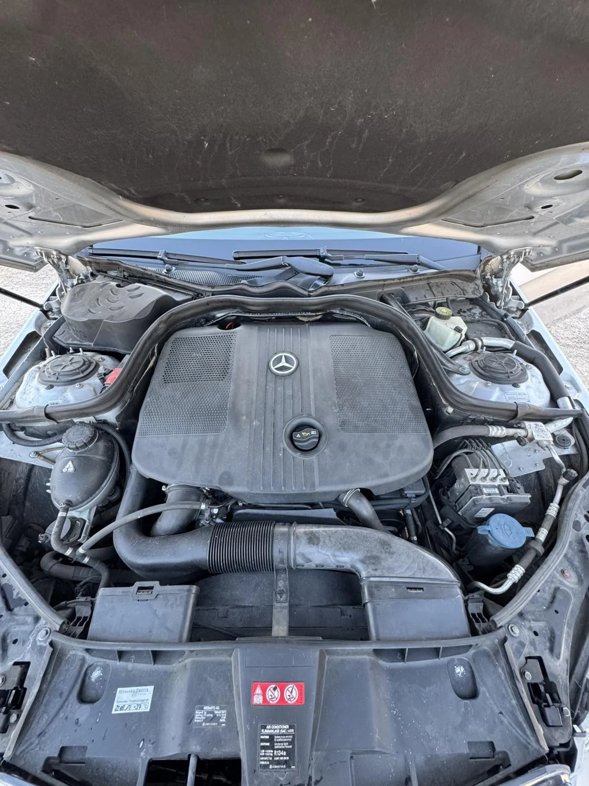Mercedes-Benz E 250 2.2, снимка 12 - Автомобили и джипове - 54415043