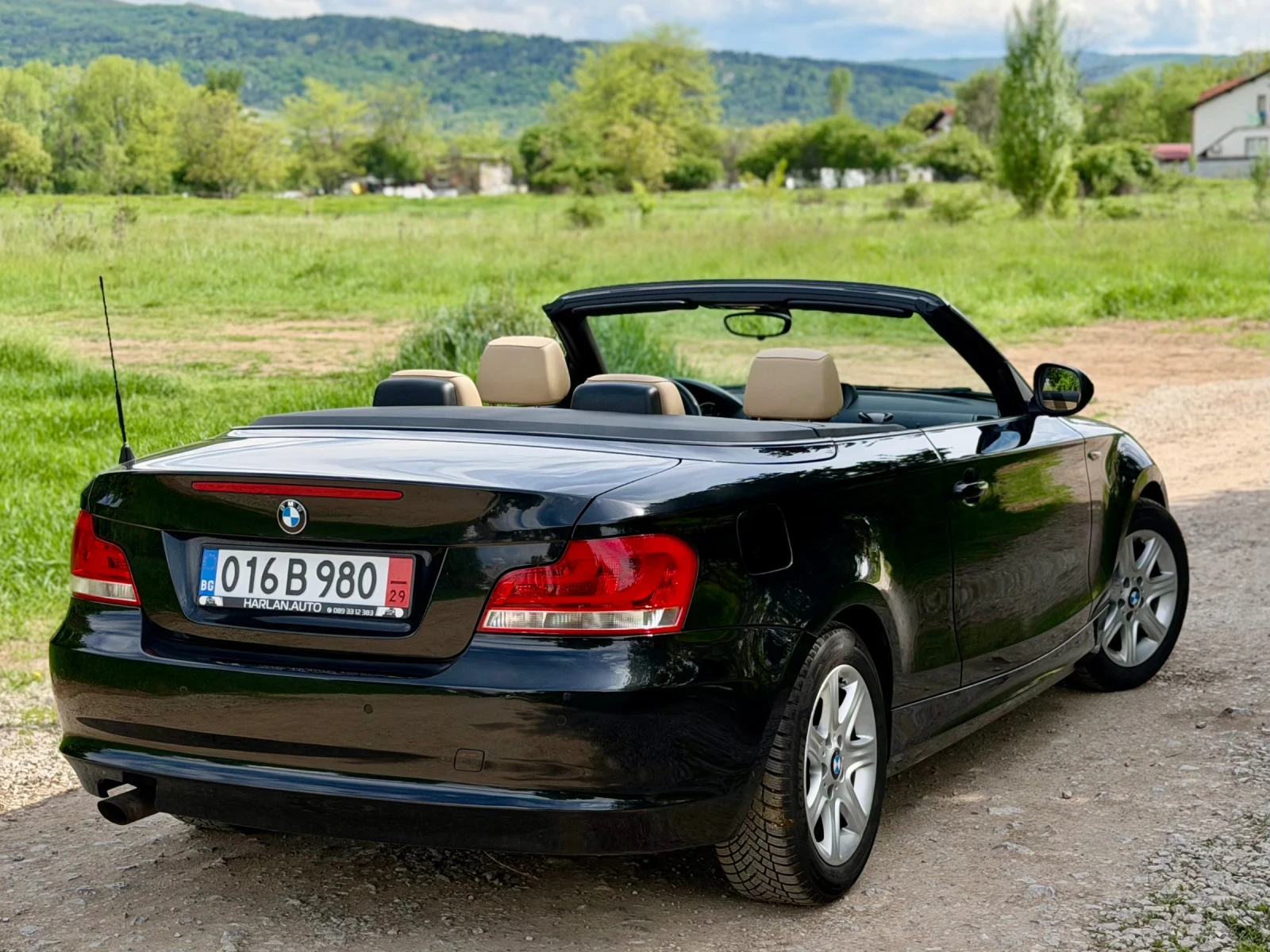 BMW 118 D Face Cabrio Automatic, снимка 15 - Автомобили и джипове - 54496627