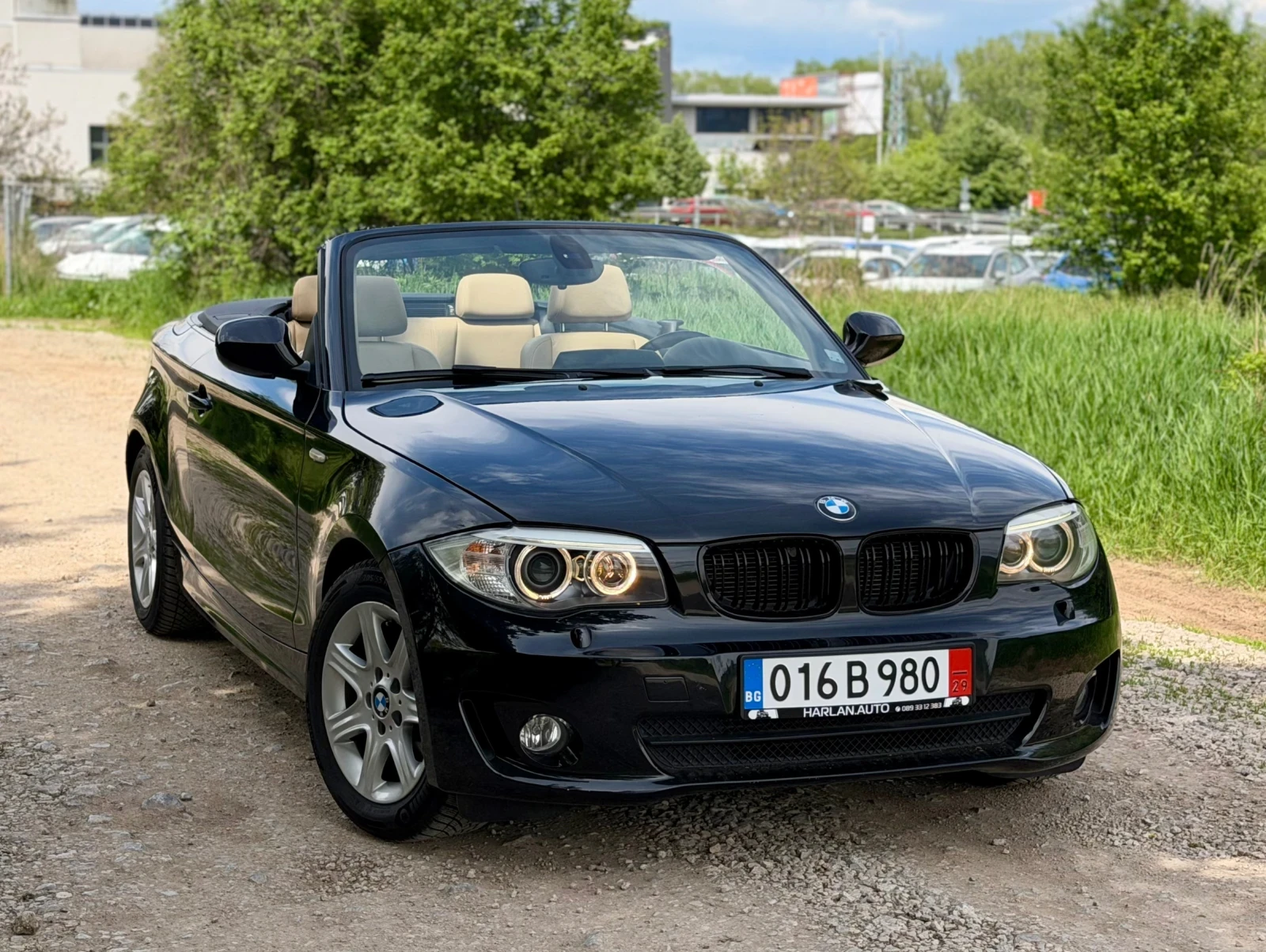 BMW 118 D Face Cabrio Automatic, снимка 12 - Автомобили и джипове - 54496627