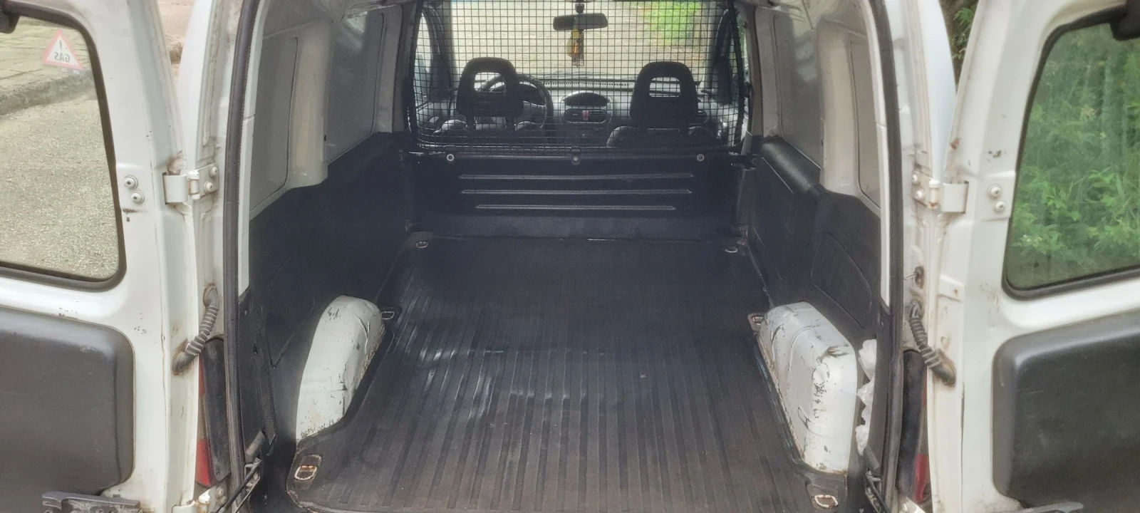 Opel Combo, снимка 9 - Автомобили и джипове - 54859844