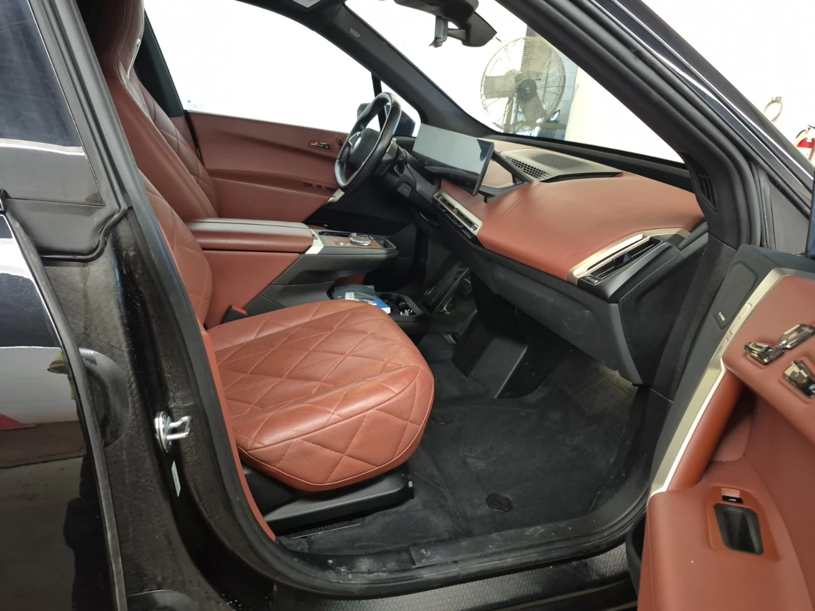 BMW iX XDRIVE50, снимка 11 - Автомобили и джипове - 55037678