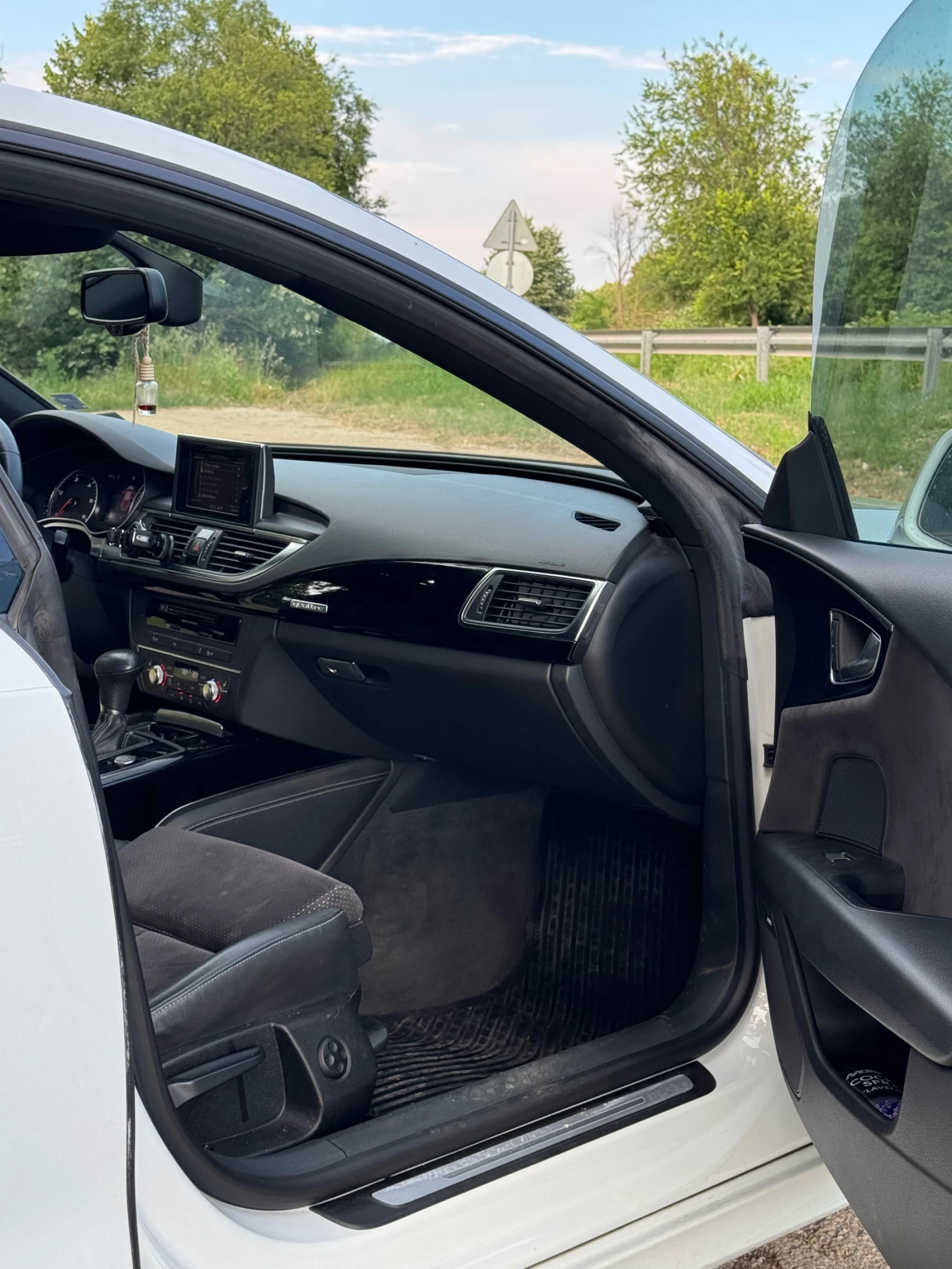 Audi A7, снимка 8 - Автомобили и джипове - 55037932