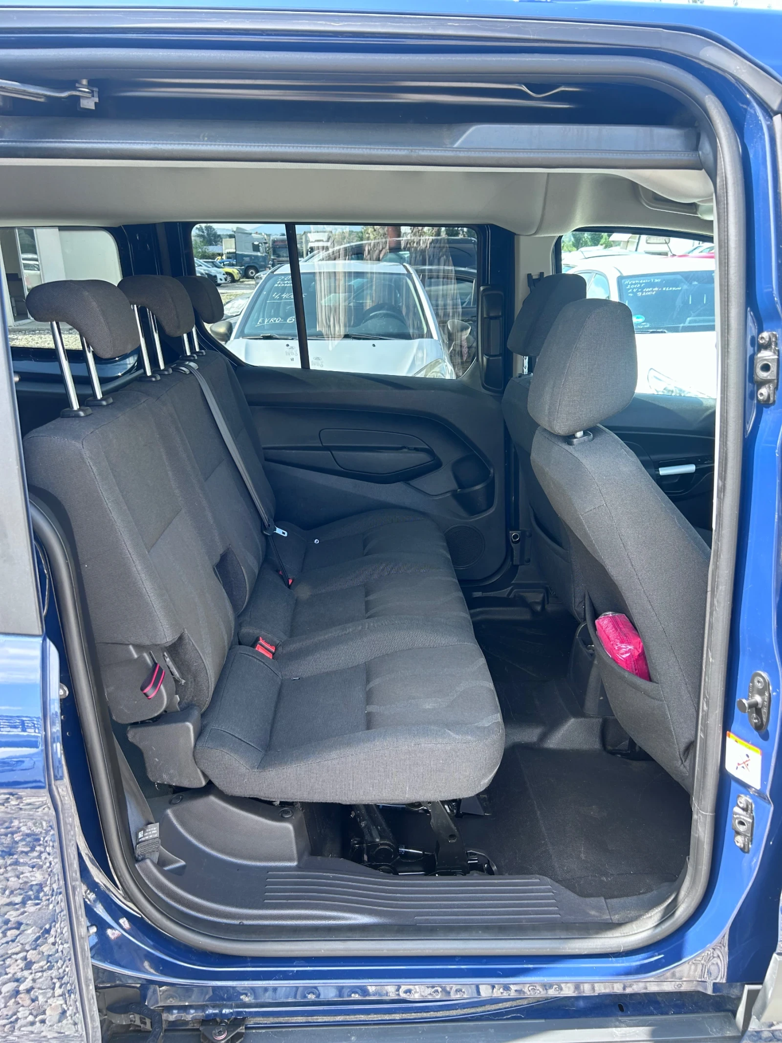 Ford Connect 1.5D Maxi 4+ 1 Service Euro 6 , снимка 15 - Автомобили и джипове - 55399643