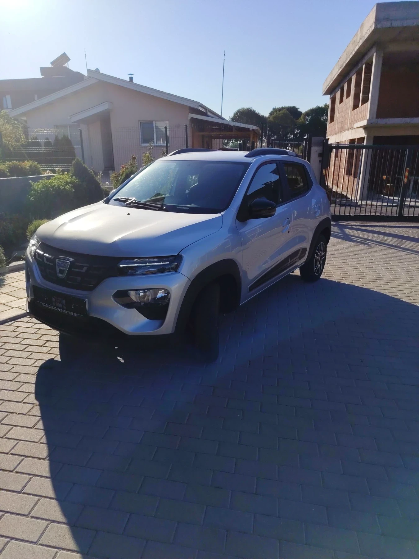 Dacia Spring Comfort Plus 28kw, снимка 3 - Автомобили и джипове - 55645875