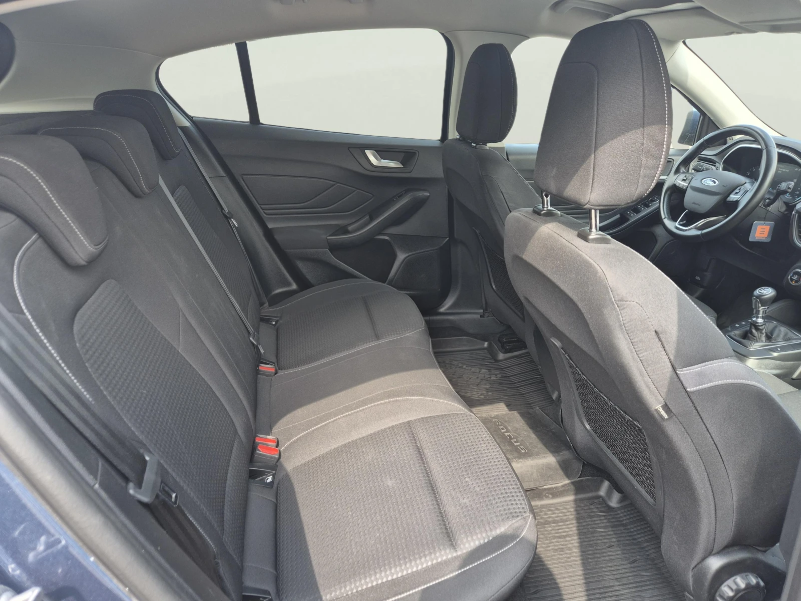 Ford Focus 1.0 EcoBoost, снимка 9 - Автомобили и джипове - 55668066