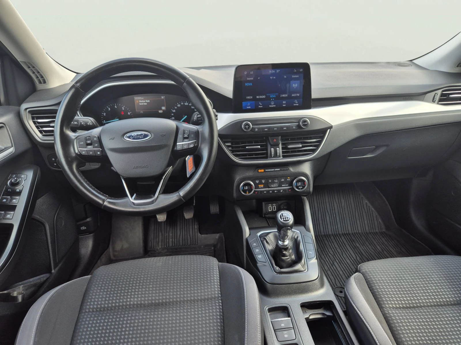 Ford Focus 1.0 EcoBoost, снимка 11 - Автомобили и джипове - 55668066