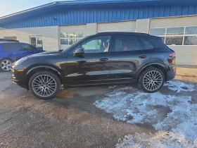 Porsche Cayenne * AWD * CARFAX * ЦЕНА ДО БГ, снимка 2