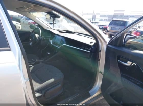 Kia Niro LXS * КРАЙНА ЦЕНА* , снимка 5