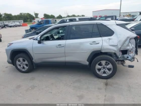 Toyota Rav4 XLE - 45200 лв. / 23110.39 € - 47612484 7