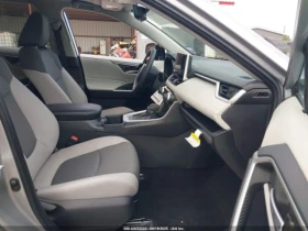 Toyota Rav4 XLE - 45200 лв. / 23110.39 € - 47612484 12