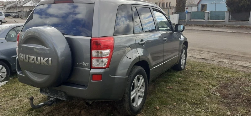 Suzuki Grand vitara 1.9, снимка 3 - Автомобили и джипове - 48602554