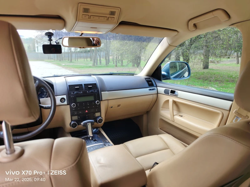 VW Touareg 3.0 TDI V6, снимка 7 - Автомобили и джипове - 52597292