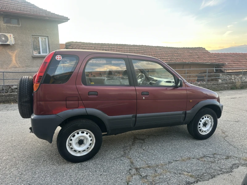 Daihatsu Terios, снимка 7 - Автомобили и джипове - 52005519